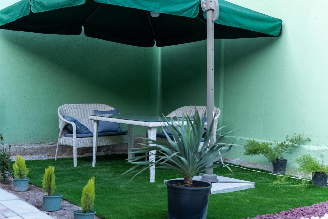 エレバン La Casa Emilioangiホステル エクステリア 写真