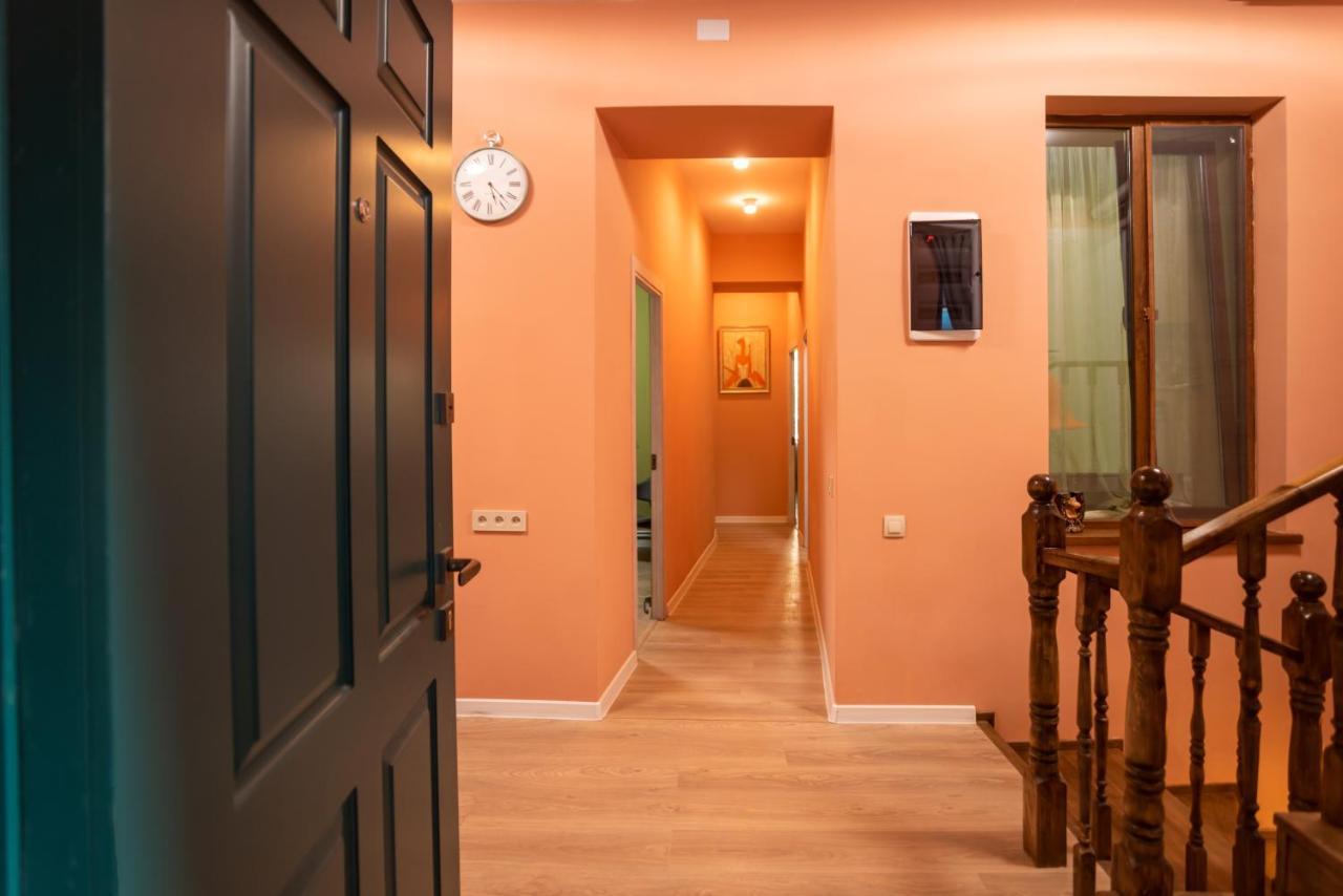 エレバン La Casa Emilioangiホステル エクステリア 写真