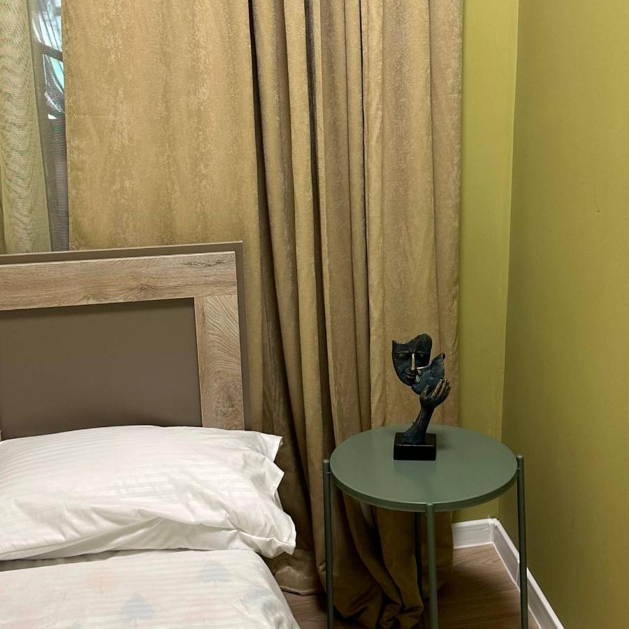 エレバン La Casa Emilioangiホステル エクステリア 写真