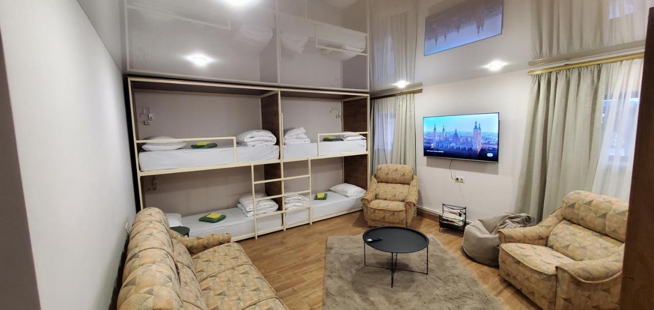 エレバン La Casa Emilioangiホステル エクステリア 写真