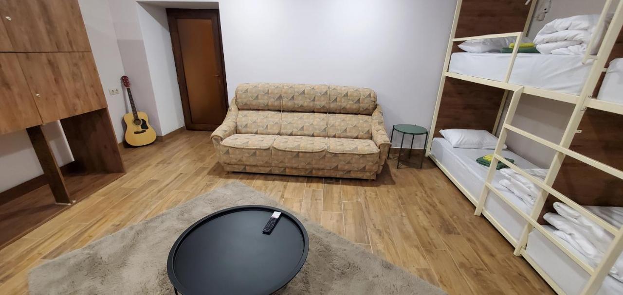 エレバン La Casa Emilioangiホステル エクステリア 写真